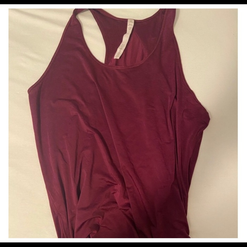 Lululemon tank